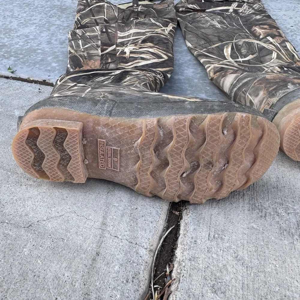 RedHead Bone-Dry Men's US Size 9 Hip Wader Boot Camo Straps Waterproof 600g